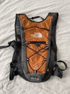 THE NORTH FACE Hydration THRESHER Bag Backpack Pack-Near Mint