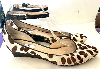 HALOGEN BEIGE & BROWN CALF HAIR ANKLE STRAP POINTED LOW HEEL WEDGES 7.5M - Image 1 of 4