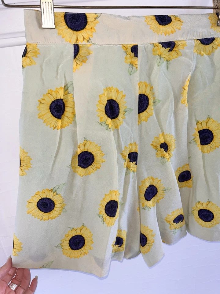 Pantalones Cortos De Colección ESCADA 100% Seda Forrados Girasoles 🌻 Fluidos Hechos en Alemania Talla 36 6 Foto 1 de 4