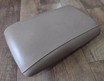 2003 2004 2005 2006 FORD EXPEDITION OE Front Console LID ARMREST ONLY GRAY - Imagem 1 de 4