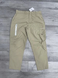 Nike Pants Mens 34 Beige Utility Sportswear Style Essentials Pockets DM6681-250 - Picture 1 of 3