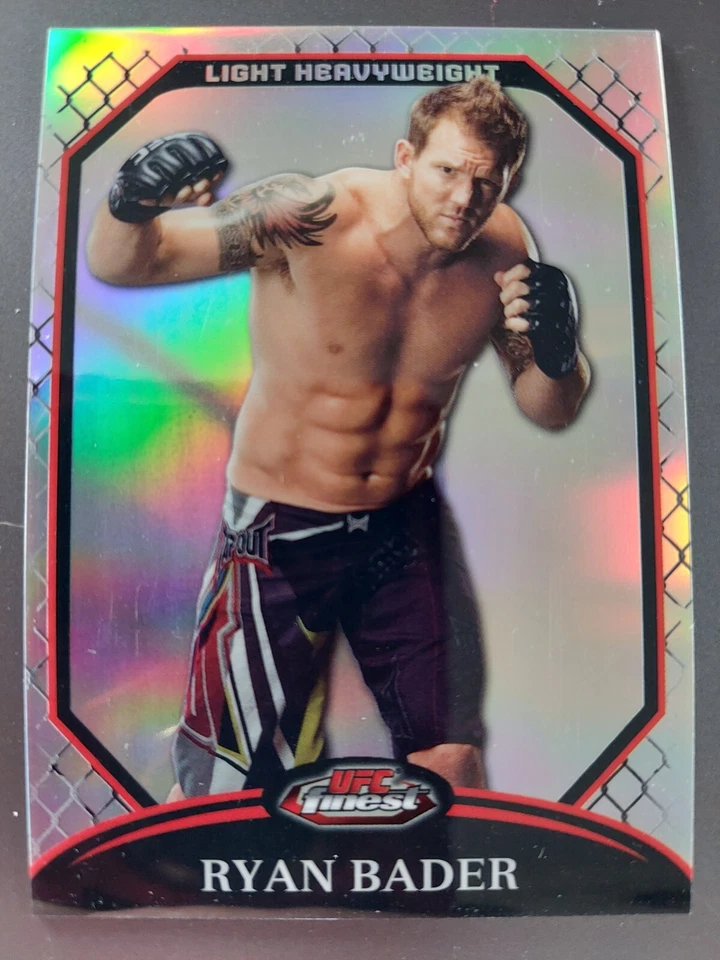 Ryan Bader #68 2011 Topps UFC Finest Refractor #790/888 - Image 1 of 2
