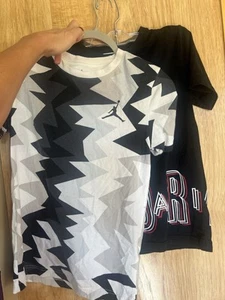 Boys Air Jordan T-shirt Medium (10-12) And Large Black/Red Lot Jump man Shirts - Picture 1 of 7