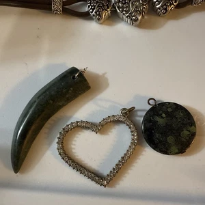 lot of vintage costume jewelry - Picture 1 of 19