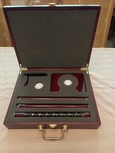 Executive Golf Travel Putter Set in beautiful wood carrying case - Picture 1 of 3