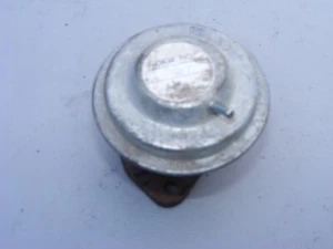 Jeep Grand Wagoneer EGR valve 8313 - Picture 1 of 2