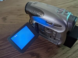 JVC Mini DVD Video Camera - Picture 1 of 3