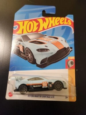 Hot Wheels Aston Martin Vantage GTE 98/250 HW Turbo 2/5 GULF OIL HKJ37 2023 Foto 1 de 2