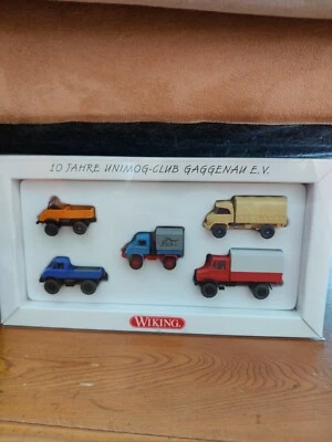 Wiking Mercedes-Benz Unimog 5 model set 1:87 10 Jahre Unimog-Club Gaggenau (JS) - Immagine 1 di 2