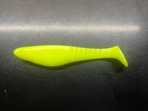 4" Shad BODIES Paddelschwanz Swimbait ideal für Umbrella Rigs Striper Assassin - Bild 1 von 8