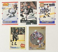 5 Wayne Gretzky Cards 1999 Bowman's Best (2) 1990 Score 1990 Topps 1992 Pro Set
