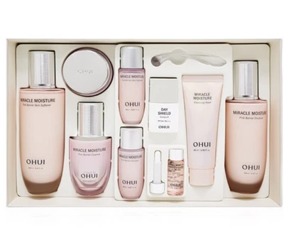 OHUI Miracle Moisture Pink Barrier 4pcs Set Toner + Emulsion + Cream + Essence - Image 1 of 2