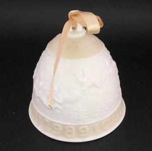 1989 Lladro bisque Porcelain Christmas Tree BELL Ornament #5.616 NO ORIG BOX - Picture 1 of 7