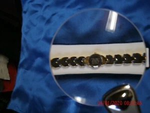 Citizen Quarz,Quarz waterresistant, Damenuhr gold/silber farbig, top Zustand - Bild 1 von 3