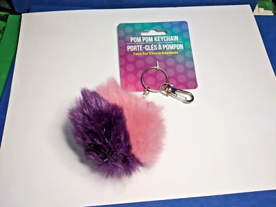 Chaveiro pom pom rosa roxo - Imagem 1 de 4
