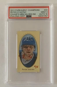Peter STASTNY 2011-12 Parkhurst Champions Mini Signatures Red 9/15 PSA 9 Auto 10 - Bild 1 von 3