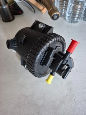 Peugeot Citroen Xsara Picasso Fiat 2.0 Hdi Fuel Filter Housing 96 410 878 80 - Image 1 of 4