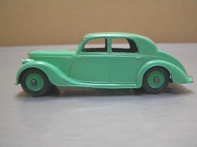 Dinky Toys 40a 158 Riley Salón verde con bujes verdes escala 1/43 hecho en Inglaterra Foto 1 de 4