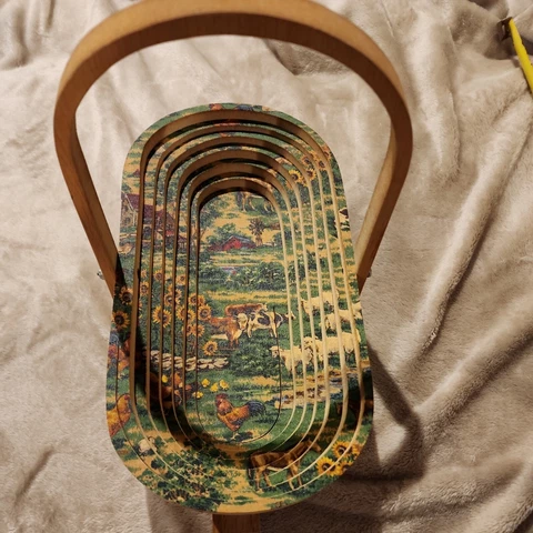 Vintage Collapsible Basket Farm House Animals Wooden Cows Chickens Barn Wood Cover