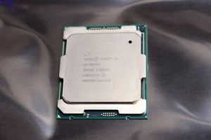 Intel Core i9-9820X SREZ8 3.30GHz 16.5MB 10-Core LGA2066 CPU Processor - Picture 1 of 1