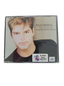RICKY MARTIN The Cup Of Life MCD 1998 RAR & WIE NEU WM Song 1998 Latin Hit ! - Bild 1 von 2