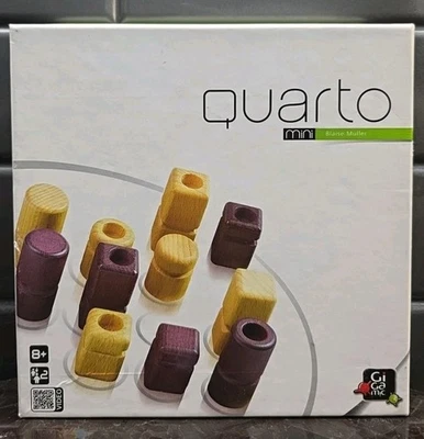 Quarto Mini Board Game Wooden Travel Edition GDQA 1991 Gigamic Complete  - Image 1 of 4