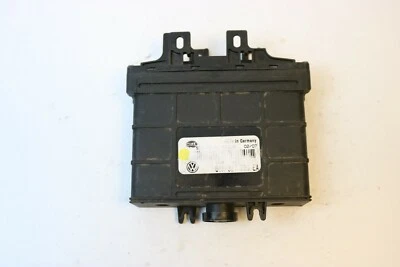 Cambio Automatico Centralina per VW Golf 3 Vento Passat 01M927733 1,9 Tdi Hella - Immagine 1 di 4