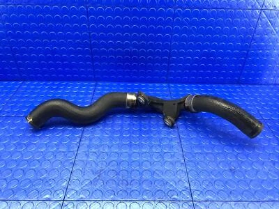 ОРИГИНАЛЬНАЯ ТРУБА ИНТЕРКУЛЕРА ТУРБОНАДДУВА ДВИГАТЕЛЯ 1,4 Л 2017–2020 FIAT 124 SPIDER K3887A401 2018 - Изображение 1 из 4