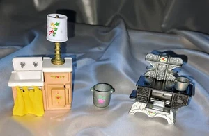 Möbel Küche Puppenhaus  Vintage 80er Mattel Littles Küchenmöbel Herd Spüle Lampe - Bild 1 von 6