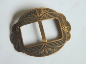 Ancienne boucle de ceinture en métal doré  collection costume mercerie - Imagen 1 de 2
