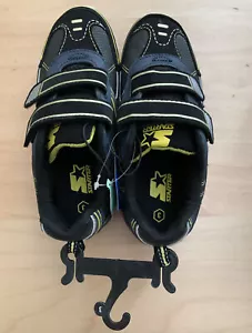 Jungen Sportschuhe Größe 3 Starter Marke einfach an/aus Komfortkissen flexibel - Bild 1 von 6