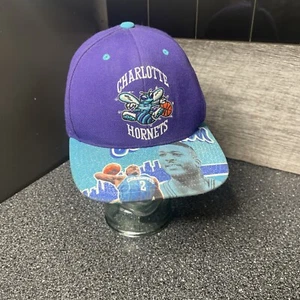 Charlotte Hornets Mitchell & Ness NBA Hardwood Classics Sombrero Larry Johnson 2011 - Imagen 1 de 6