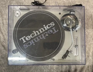 Technics SL-1200MK3D Direct Drive DJ Turntable Silver  w/ Dust Cover Cartridge - Picture 1 of 10