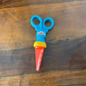 Vintage Play-Doh Toy Tool Cutter Scissors for Kids 3-4 Years - Picture 1 of 5