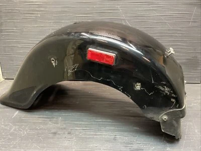 Заднее крыло 2005 Suzuki Boulevard C90 1500 VL1500 от оригинального производителя No1 - Изображение 1 из 4