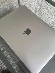 Apple MacBook Pro 13in 2017 - Picture 1 of 9