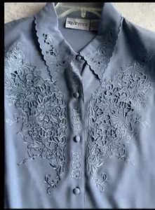 Women's Plus Size 1X Apparenza Periwinkle Blouse Polyester Embroidery New w/Tag - Picture 1 of 7