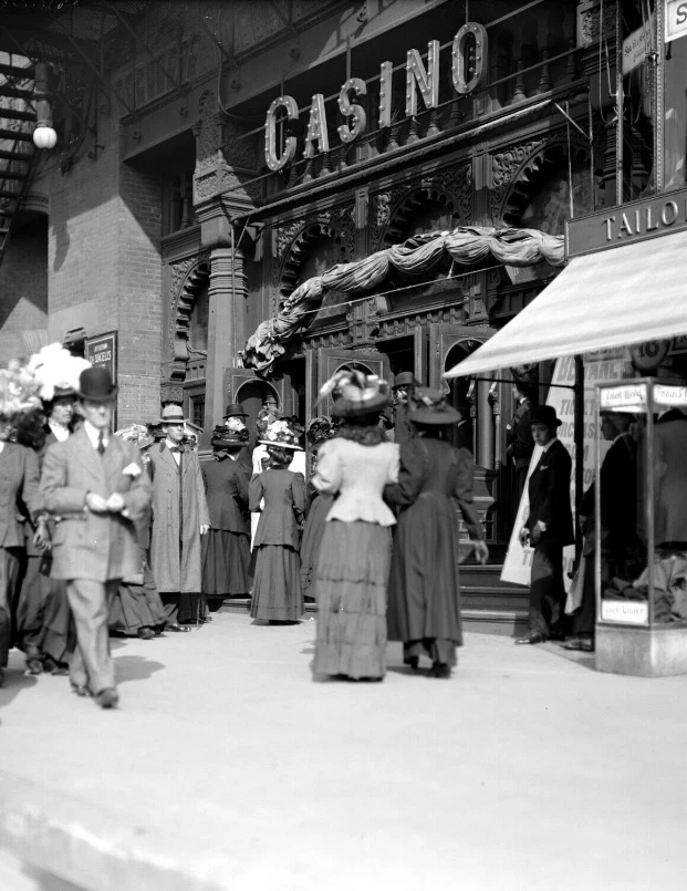 1900-1910 Casino Theatre, New York City Vintage Photograph 8.5" x 11" Reprint - Image 1 of 1