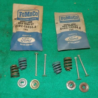 Ford Mustang Falcon Ranchero 1965 1966 nuevo en stock 9" zapata de freno de tambor kits de sujeción Foto 1 de 3
