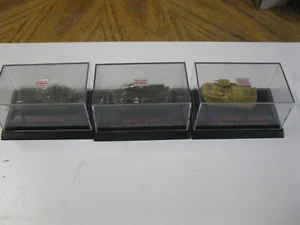 3 AAV-7 Sammlerstücke im Maßstab 1:144 vom Militärmuseum - Bild 1 von 2