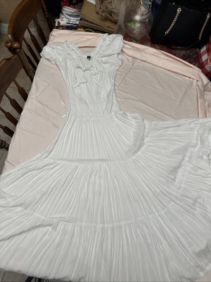 Белое крестьянское платье с облегающей талией платье-галстук женское - Изображение 1 из 4