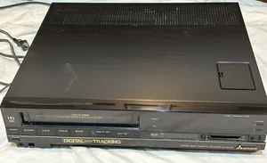 MITSUBISHI HS-422UR Vintage Hifi Stereo VHS VCR Powers On Eats Tapes For Repair - Picture 1 of 13