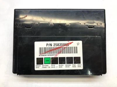 Módulo de control de carrocería Chevy Silverado 1500 2007-2011 debe coincidir con identificación OEM 25835965 Foto 1 de 4