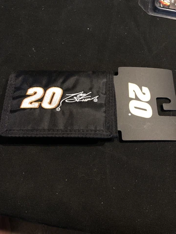 NASCAR Driver Tony Stewart 20 Wallet Brand New Item Cover