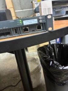 HP Aruba HPE 7205 Controller Network Manage Device ARCN7205 JW736A USED - Picture 1 of 3
