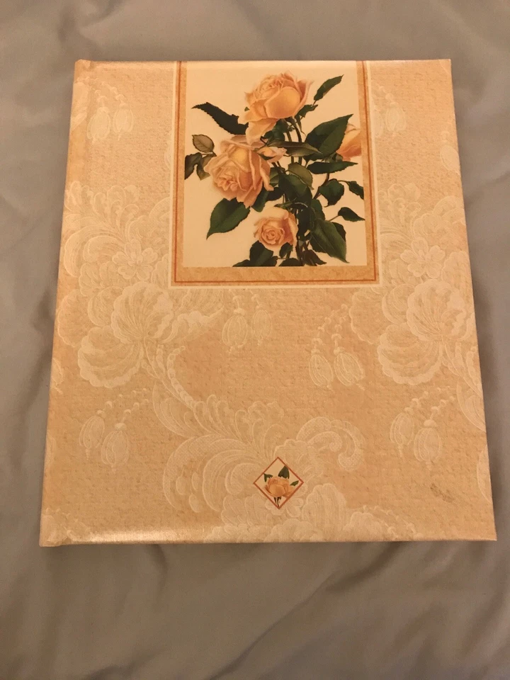 Clássico Hallmark convidado de casamento Bk pêssego n rosas em relevo com páginas de álbum de fotos - Imagem 1 de 4