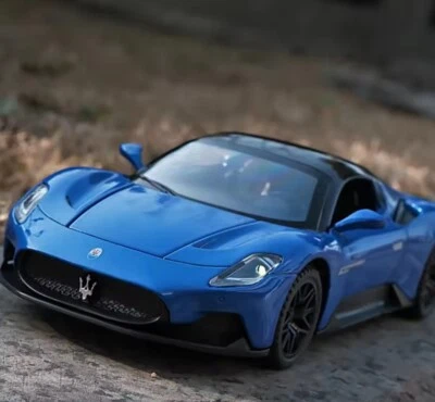 1:32 Maserati MC20 Coupe Diecast Model Toy Car with Lights and Sound - Image 1 of 4