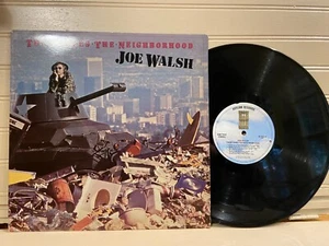 JOE WALSH - There Goes the Neighborhood - 1981 Vinyl Lp Ex+/N/M - Picture 1 of 3