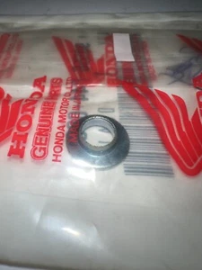 Honda OEM NEW Washer Fr. GENUINE PARTS P/N 90556-044-000 - Picture 1 of 3