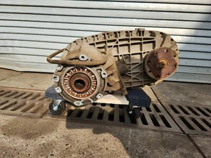 2003-2010 Ford F250 - F550 Super Duty 4x4 NP271F manual transfer case 34 spline - Picture 1 of 7